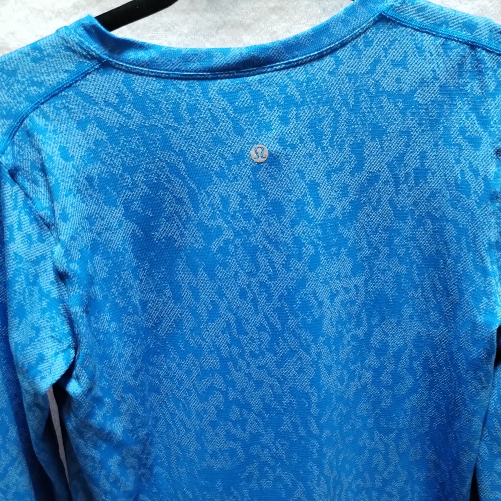 Blue Lululemon Long sleeve